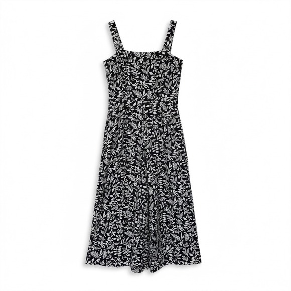 Ann Taylor Factory Dresses & Skirts - Ann Taylor Factory Black White Floral Print romper Size 2 Square Neck Sleeveless